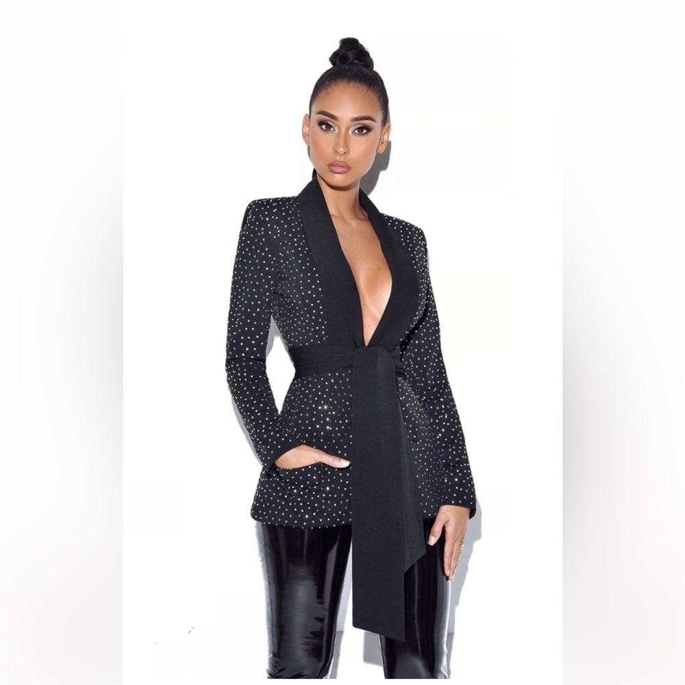🖤Visionary Crystal Embellished Black Blazer Jacket🖤